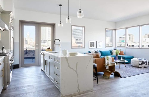 Central Business District Casa | Roami at The Brandywine | Pool | 2 Bed Penthouse