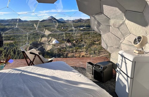 Terlingua Alquiler De RV | Space Pod 002 @ Space Cowboys, 8 miles to Big Bend
