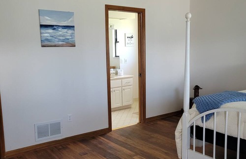 Palm Harbor Casa | Release and Relax swimming pool or fishing right out your back door