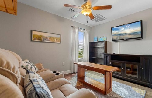 Sunset Bayou Casa | Beachy Blue House, 5 minutes to beach, with private hot tub, 3 bedrms/2.5 baths