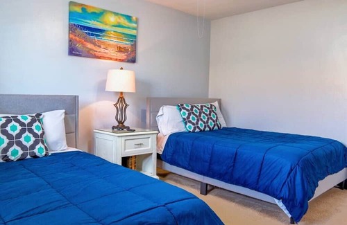 Cape Coral Casa | Relaxing Pool Home w/ 3 Bedrooms & Fenced In Yard