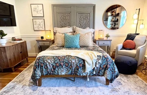 Downtown Apartamento | Eclectic Downtown Studio w/Free Parking