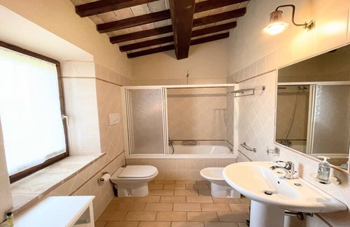 Limiti Villa | Slps 11. Private Pool and Garden - Italian Villa Between Tuscany and Umbria