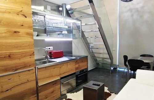 el Fort Pienc Apartamento | My Space Barcelona Studio near Arc de Triomphe in a building with swimming pool