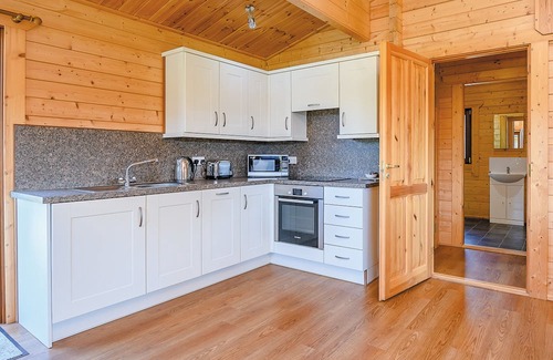 Wenhaston Cabina | 1 bedroom accommodation in Wenhaston, Halesworth