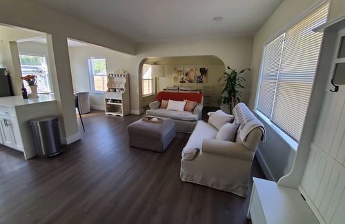 Delray Beach Casa | 5 Min Walk to the Ave 5 min Drive to the Beach! Pet friendly!