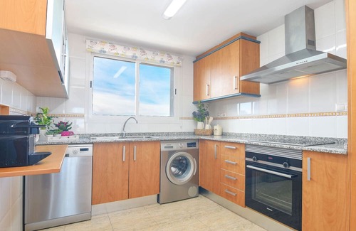 Platja de l'Arenal Apartamento | Penthouse Moreras del Saladar with A/C and Wi-fi