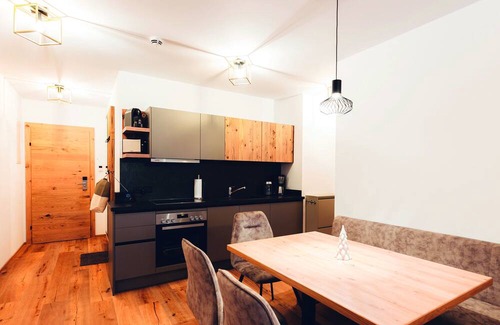 Ladis Apartamento | Quiet apartment hotel at the castle lake of Ladis/Tyrol (pet friendly)