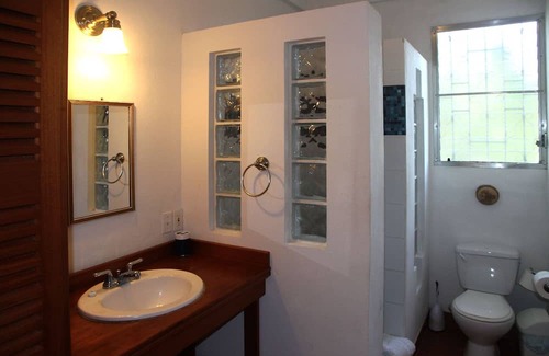 Forest Home Apartamento | Our Sea of Blue Suite faces the Caribbean and awaits you