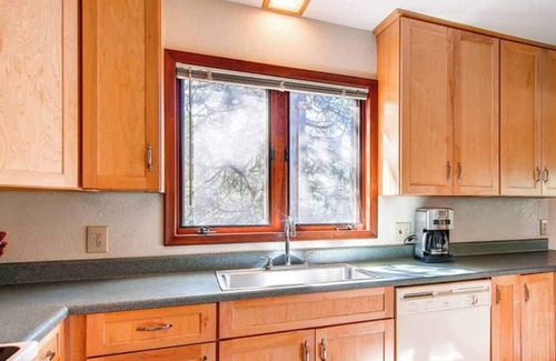 Yosemite West Casa | Paradise in Yosemite. NEW LISTING inside Yosemite PARK!!