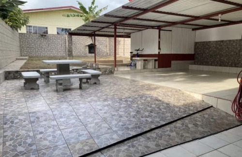 Rivas Casa | take the whole family to this great pleace with plenty of areas to have fun, Daw