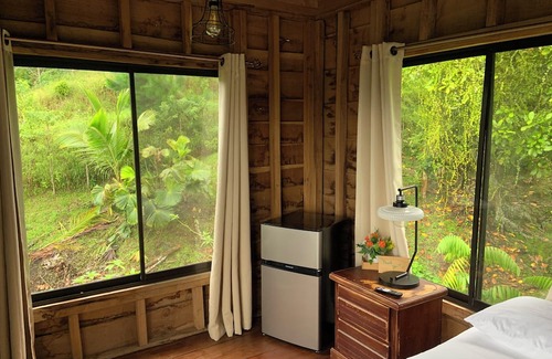 Pacuare Reserve Cabina | Tribu 🏕️ Cozy little cabana, across the street from the family restaurant!
