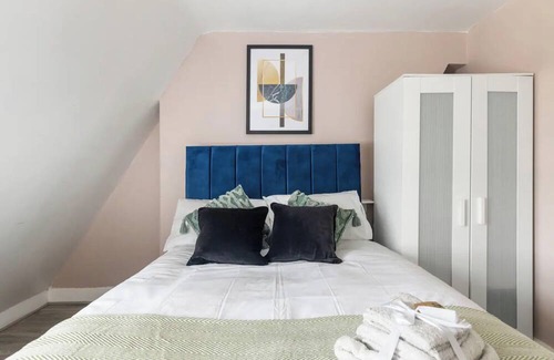 Walthamstow Apartamento | Chic 3BD Flat - 5 Mins to Walthamstow Central!