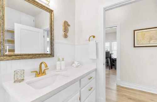 Sayles Blvd. Area Casa | Luxury stay in the heart of Abilene!