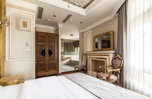 Beylerbeyi Apartamento | Studio w Garden in Historic Mansion in Beylerbeyi