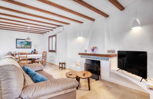 Denia Villa | Villa "Casa Joya" with Sea View, Pool & Wi-Fi