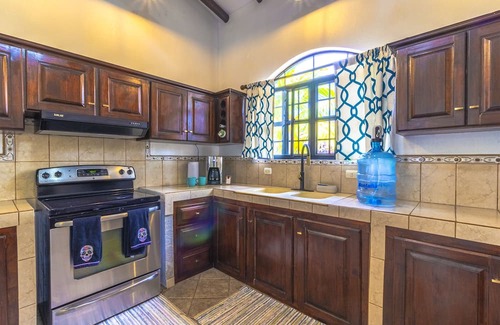 Hills of Esterillos Casa | Casa Destino - Private community with pool