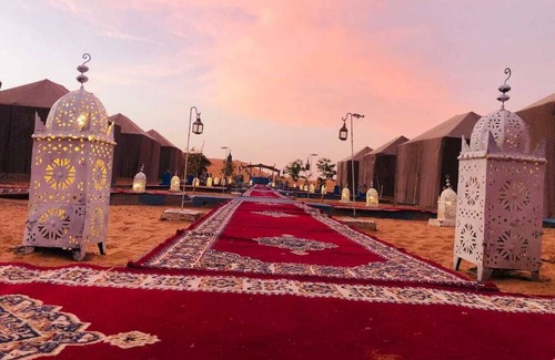 Taouz Alquiler De RV | Morocco désert Camp