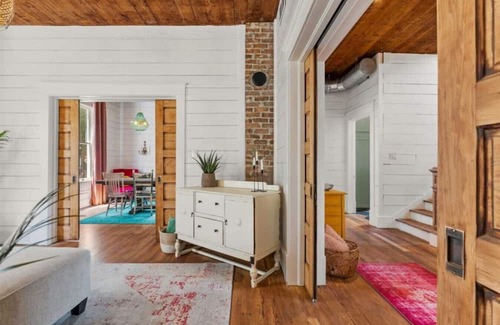 Galveston Casa | Historic Sheek and Modern Home Blocks from Strand