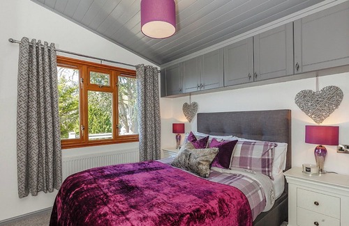 Rhyd-y-foel Cabina | 2 bedroom accommodation in Abergele