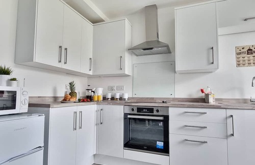 Southampton Apartamento | Juniper Upstairs Apartment Sleeps 9