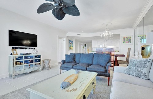 Orange Beach East Casa | Px1410-Beachfront Condo w/ View & Pool, Sleeps 8
