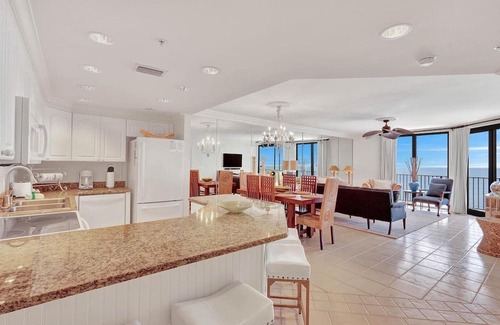 Orange Beach East Casa | Px1410-Beachfront Condo w/ View & Pool, Sleeps 8