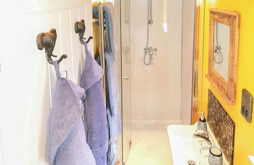 Fitling Cabina | 1 bedroom accommodation in Fitling, near Hornsea