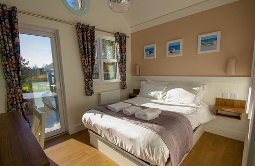 Annan Cabina | 1 bedroom accommodation in Annan