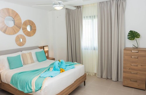 El Cortecito Apartamento | ★★Luxury Apartment 2 BR/2 Bath Steps from Ocean★★