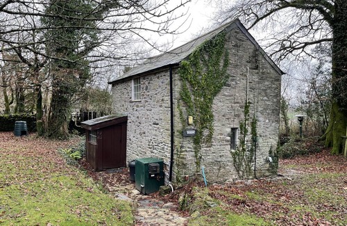 Clearbrook Cabaña | Cosy cottage with direct access to Dartmoor - pet friendly