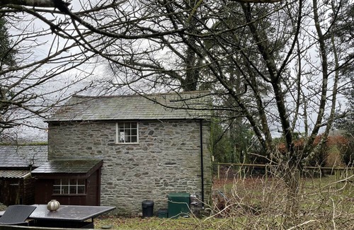 Clearbrook Cabaña | Cosy cottage with direct access to Dartmoor - pet friendly