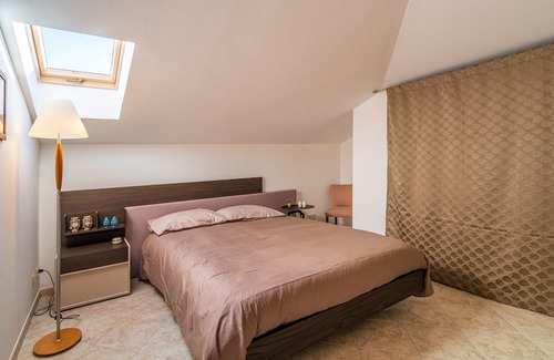 Tiche Apartamento | Apartment 'Appartamento A Ficu Pala Siracusa' with Sea View, Wi-Fi and Air Conditioning