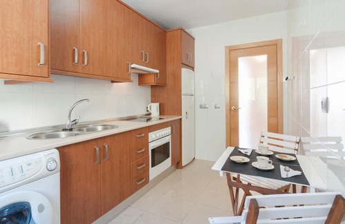 Campos Eliseos Apartamento | Apartment Málaga, 2 bedrooms, 5 persons
