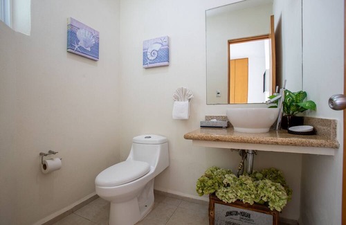 Nuevo Vallarta Apartamento | 1 min to beach, spacious with big pool