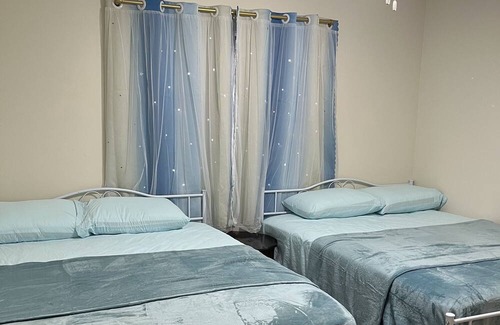 Grand Island Casa | big peaceful love house