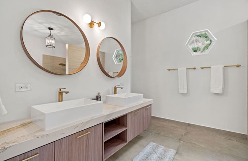 Ensenada Casa | NEW VILLA w/ pool - La Joya Rincon