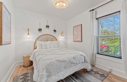 Holly Hill Casa | The Luxe Bohemian Coastal Haven