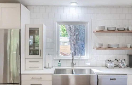 Columbia Casa | Remodeled and centrally located home in Columbia