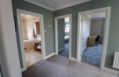 Inverin Casa | Mountain View House Inveran, Great location