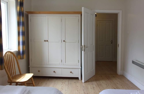 Carrick-on-Shannon Cabaña | Leitrim Quay - Riverside Cottage 2