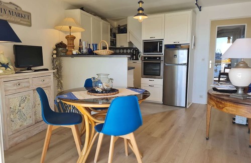 Arzon Apartamento | A Louer T2 Pour Trois Avec Piscine Dans la Résidence