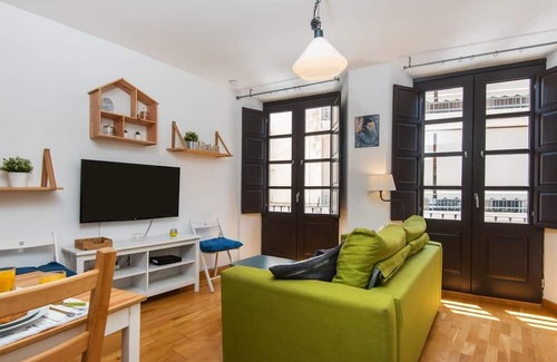 La Goleta Apartamento | The Artist´s Balcony