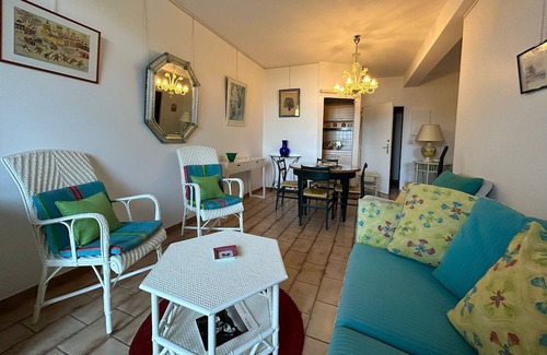Behobie Apartamento | Apartment Urrugne, 1 bedroom, 2 persons