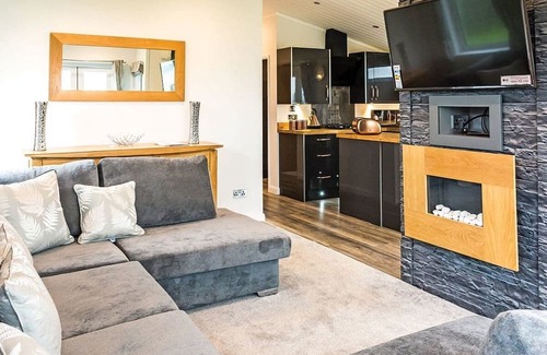 Llanllwchaiarn Casa | 2 bedroom accommodation in New Quay