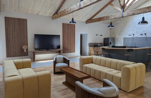 Gondeville Apartamento | Apartment Mainxe-Gondeville, 4 bedrooms, 8 persons