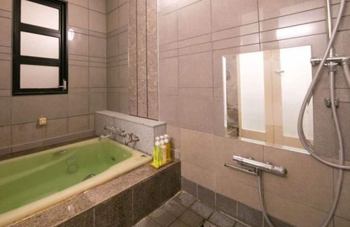 Oita Casa | Twin bed Tatami Onsen outdoor rock bath / Oita Ōita