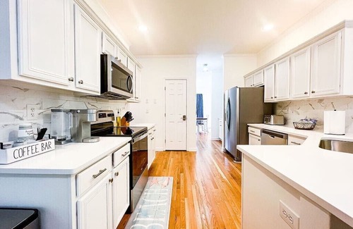 Ogden Casa | Tranquil Haven: Spacious Retreat for 16+ w/ Games