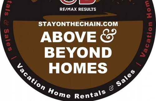 Pequot Lakes Cabaña | Chalet-Style Architectural Home on Star Lake - Crosslake
