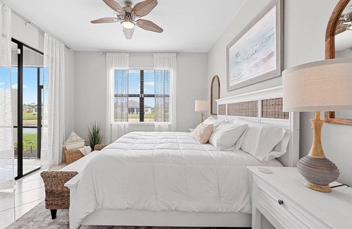 Port Charlotte Casa | NEW Build! Beautiful Bonito Way - Luxury home nestled in El Jobean! Fishing, Beaches, Pier, Ramp